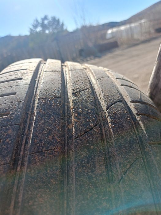 Продам резину на 16