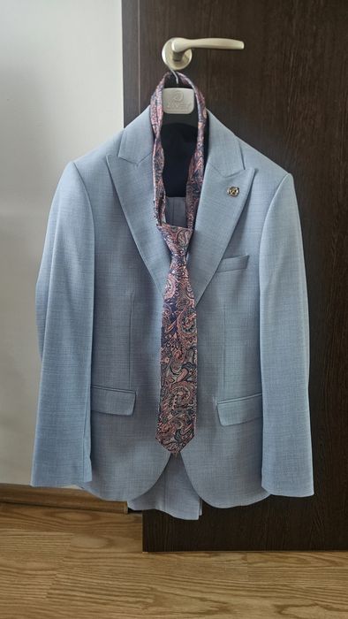 costum zeus albastru deschis