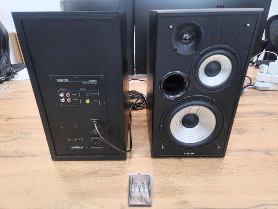 Колонки Edifier R2750DB