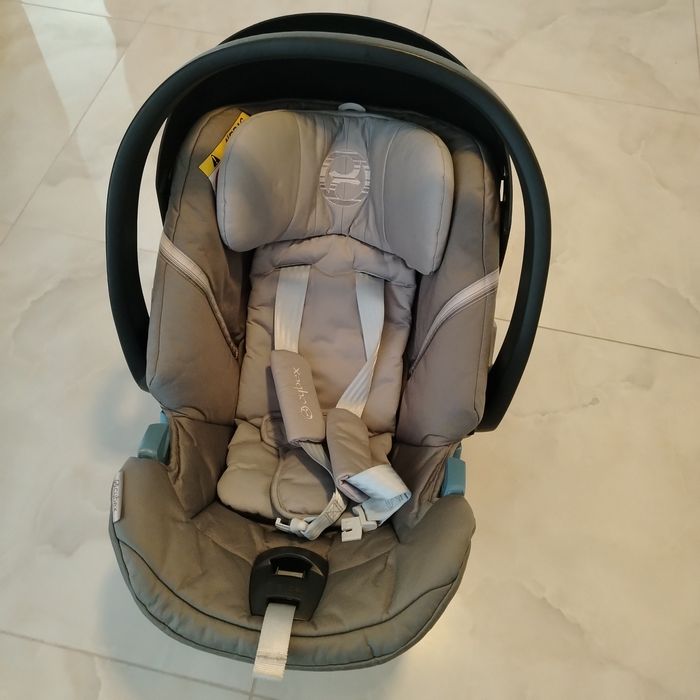 Cybex aton 5 кош/ кошница на столче 0-13 кг.