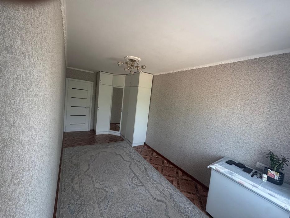 Продам квартиру  2 микр 30 дом 31 кв