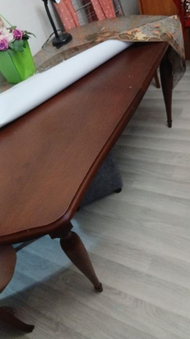 Продам стол кухонный