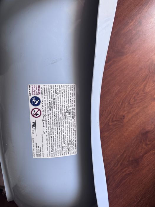 Отдам детскую ванночку