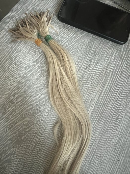 Продаю натуральные волосы  45 см