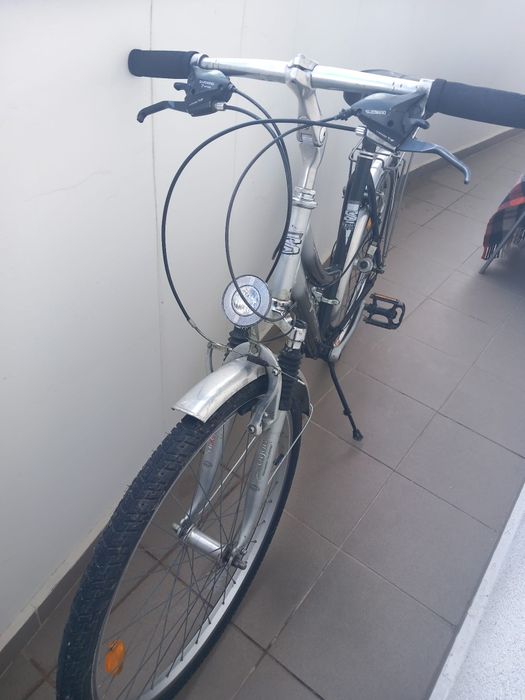 vând bicicleta 26 inch,model deosebit,schimbătoare shimano,import.