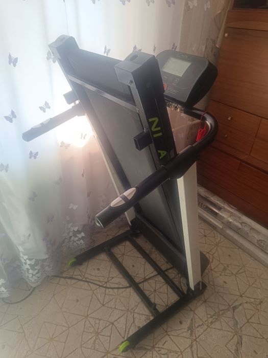 Продаю электро беговая дорожка