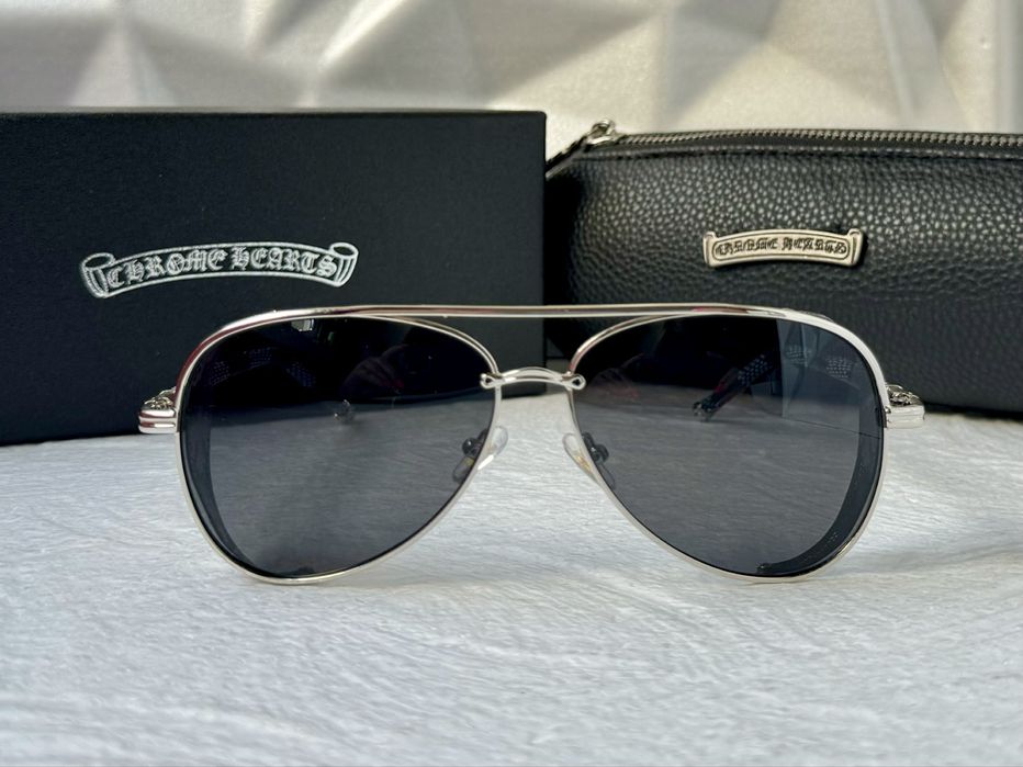 Мъжки слънчеви очила с капаци отстрани 2 цвята chrome hearts