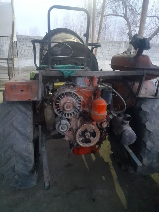 T-16 Traktori beton meshalka qilingan Traktori garantiya