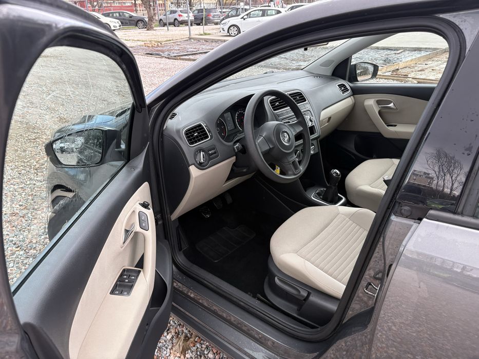 Продавам VW Polo