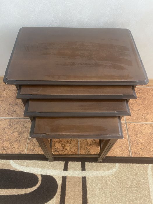 Холни старинни много оригинални, красиви масички