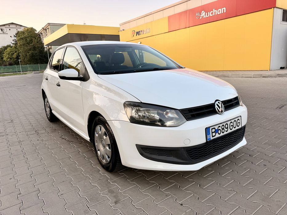 VOLKSWAGEN Polo 2011 — imagine 3
