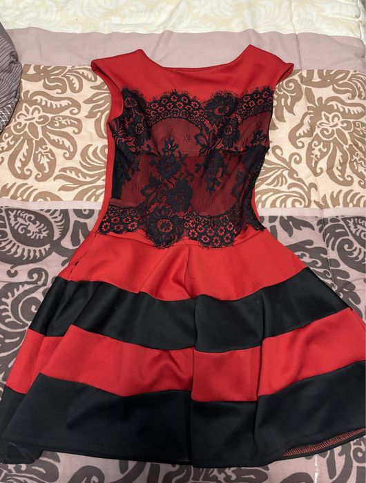 Стилни рокли С размер