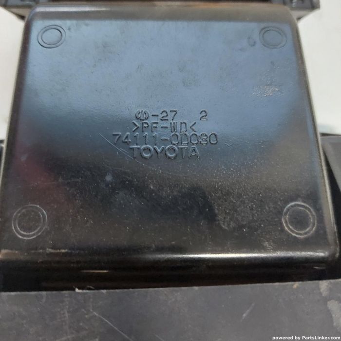 Scrumiera Toyota Hilux Vii Pickup (_N1_, _N2_, _N3_) [ 2004 - > ] Oem 741110D030