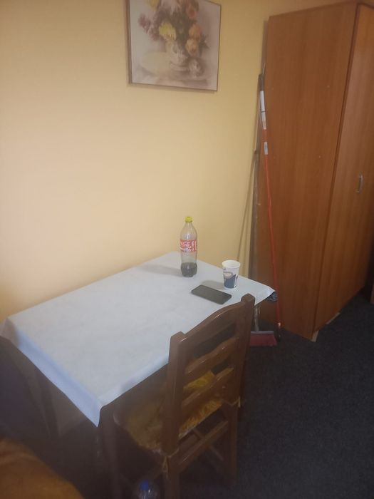 Garsonieră de închiriat lângă Favorit