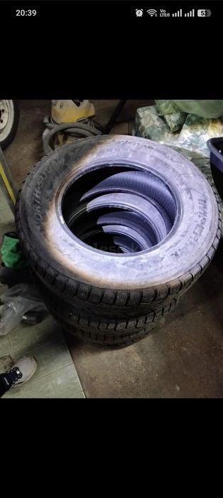 Продам зимние шины