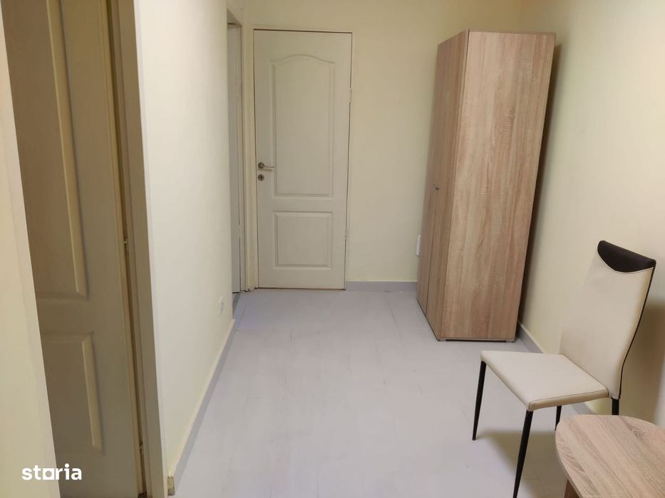 Apartament 2 camere la demisol 43 mp - Hasdeu / Central