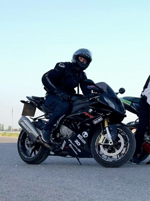 BMW  2015 RR 1000Kub