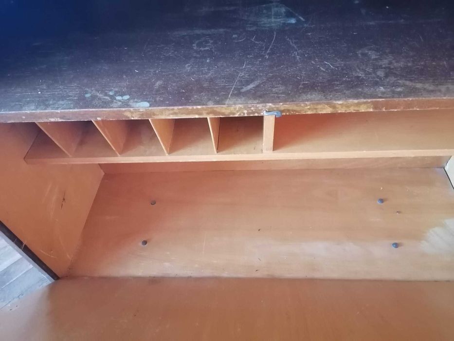 Подарявам шкаф, ракла и други домакински неща. Варна, само ЛИЧНО взема