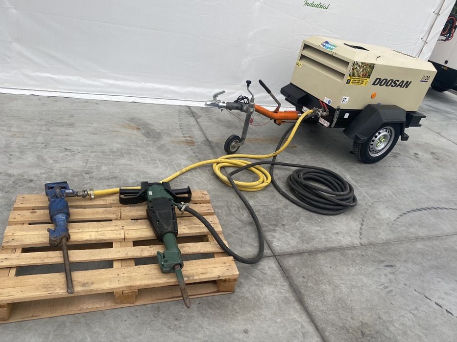 Inchiriez picamer ciocan demolator spart beton electric benzina hilti