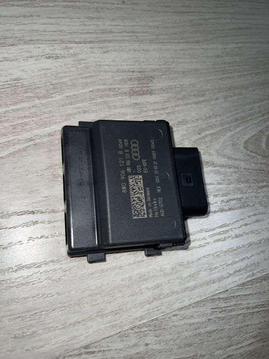 Modul comanda pompa de combustibil Audi