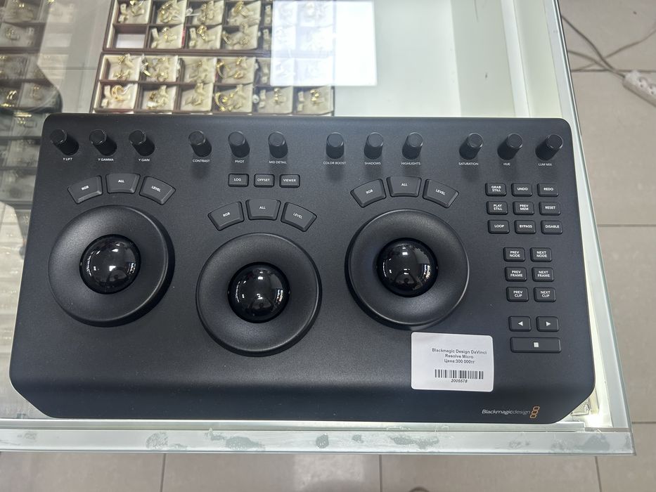 Blackmagic Design DaVinci Resolve Micro Panel 0-0-12 KD2-5578