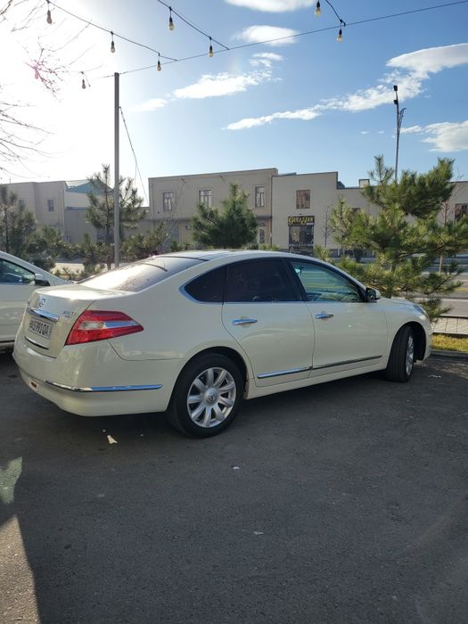 Ниссан тяна 2009