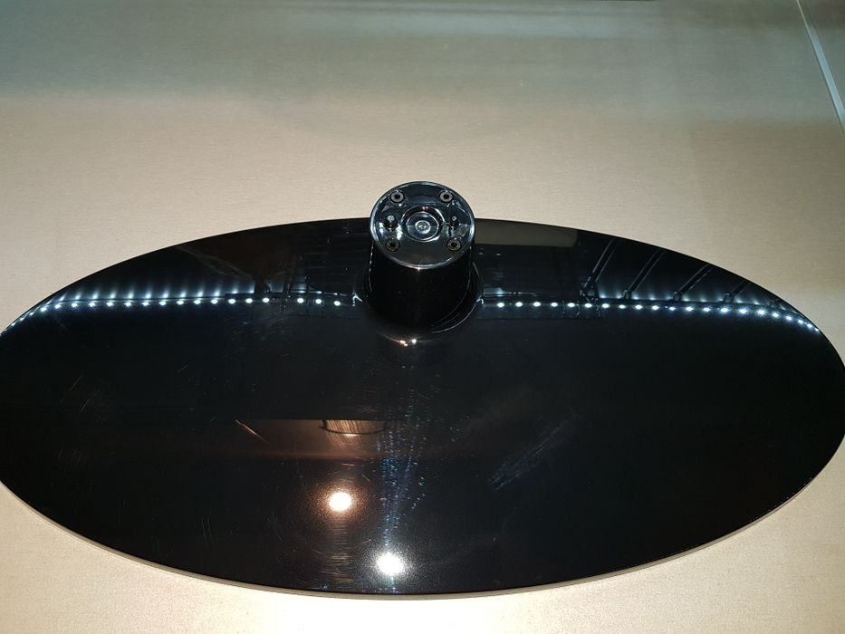 Стойка за телевизор самсунг Samsung