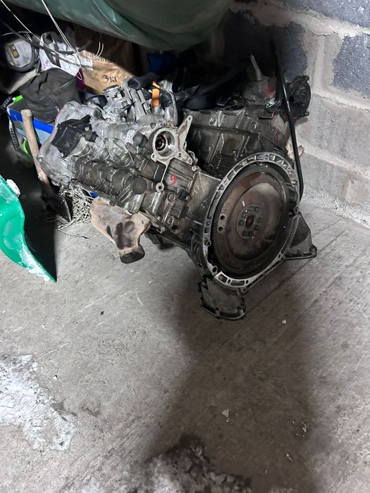 Двигатель mercedes-benz