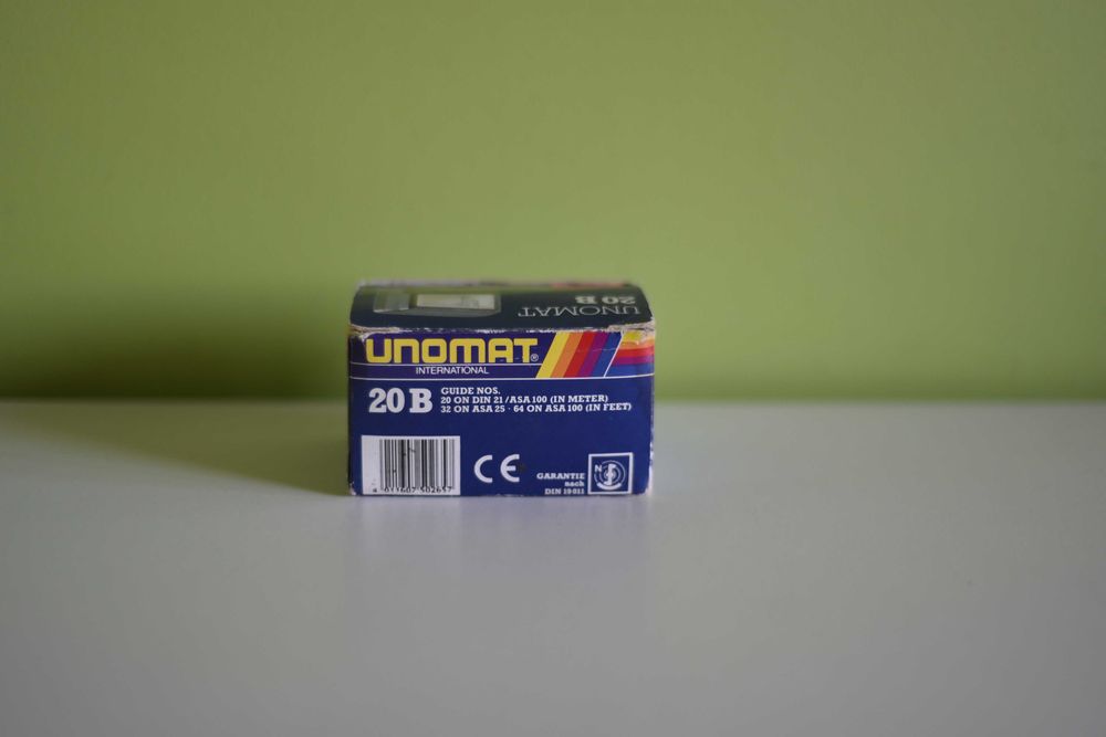 Aparat foto film Revueflex 3000 SL + Obiectiv Auto Revuenon 55mm f/2 + Blitz foto Unomat 20B