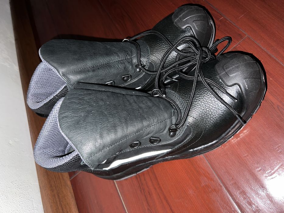 Спецобувь, разные модели