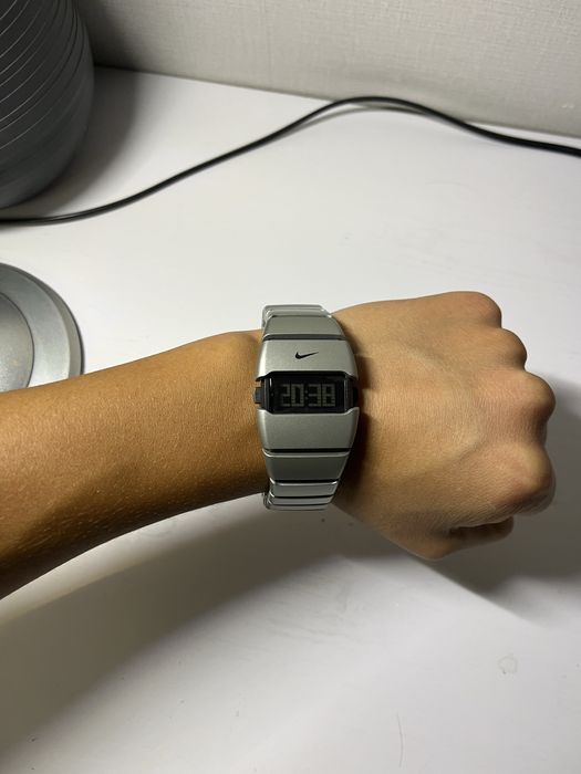 Часы Nike новые в коробке