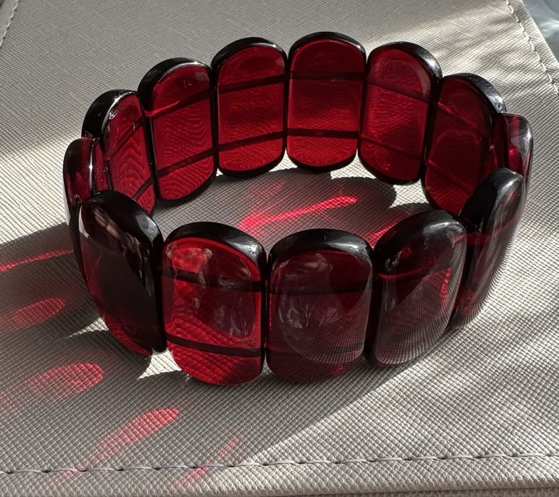 Янтарный браслет