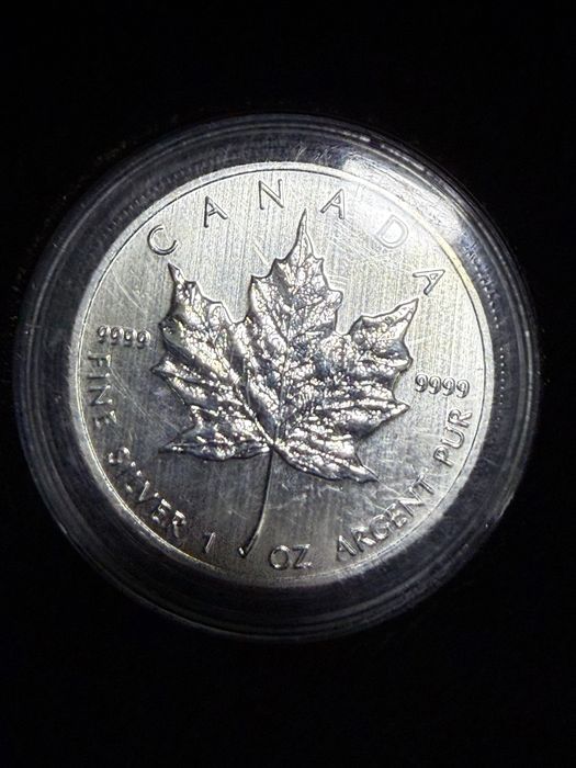 Монета серебро 999.9