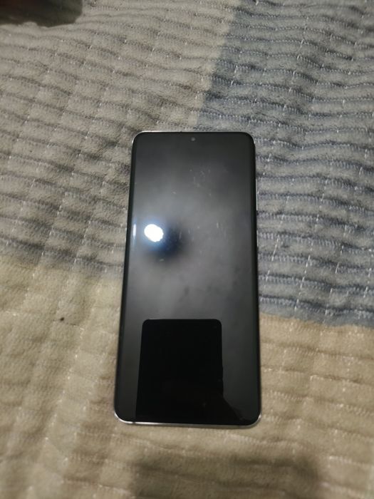 Oбменяю Samsung s20