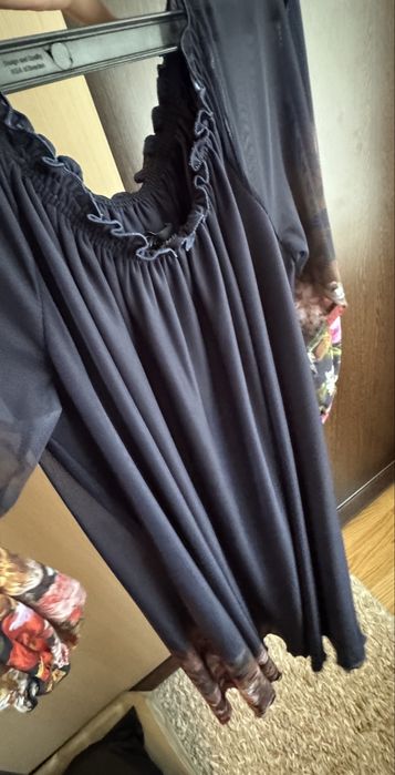 Rochie “Monesse” bleumarin cu inprimeu floral, nr 42.Stare impecabilă