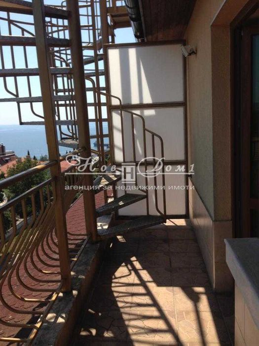 Продава се Тристаен апартамент в Варна, Галата - 158 кв.м за 1254 €/кв.м - Снимка #14