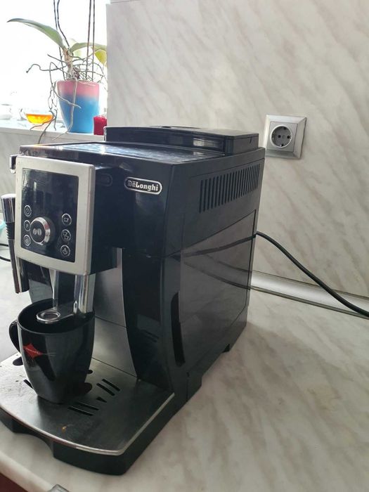 Кафе Автомат Delonghi