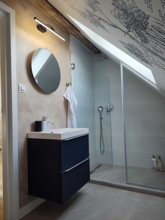 Apartament 2 camere la curte