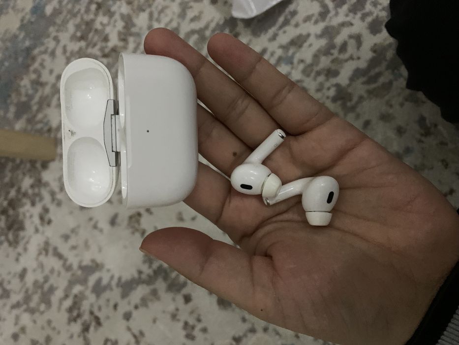 airpods pro 2, модель: a2698 airpods pro