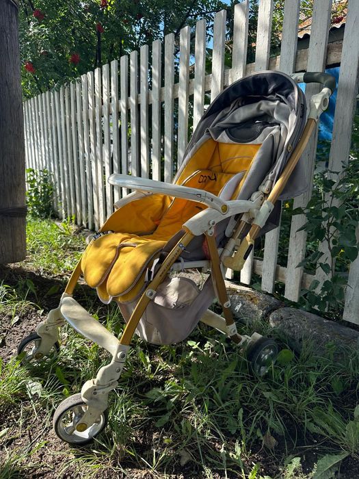 Продам детскую коляску
