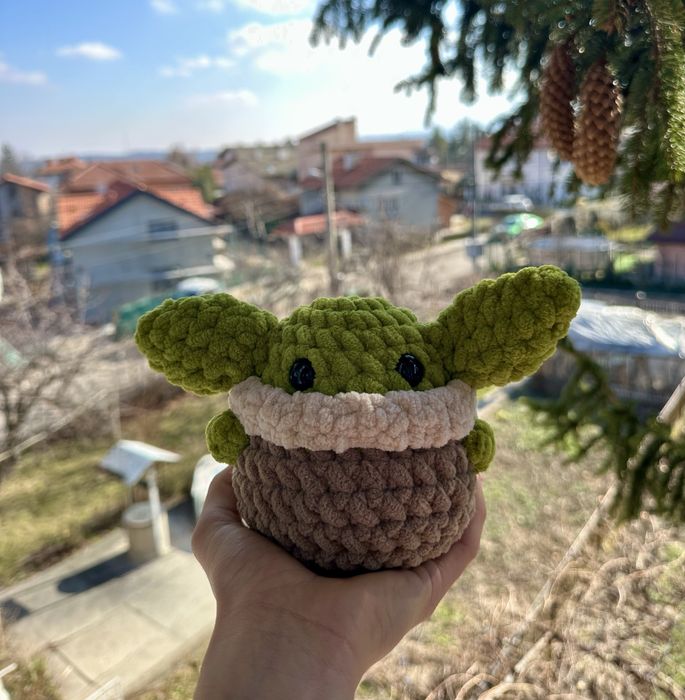Бейби Йода/ Грогу плетена играчка амигуруми