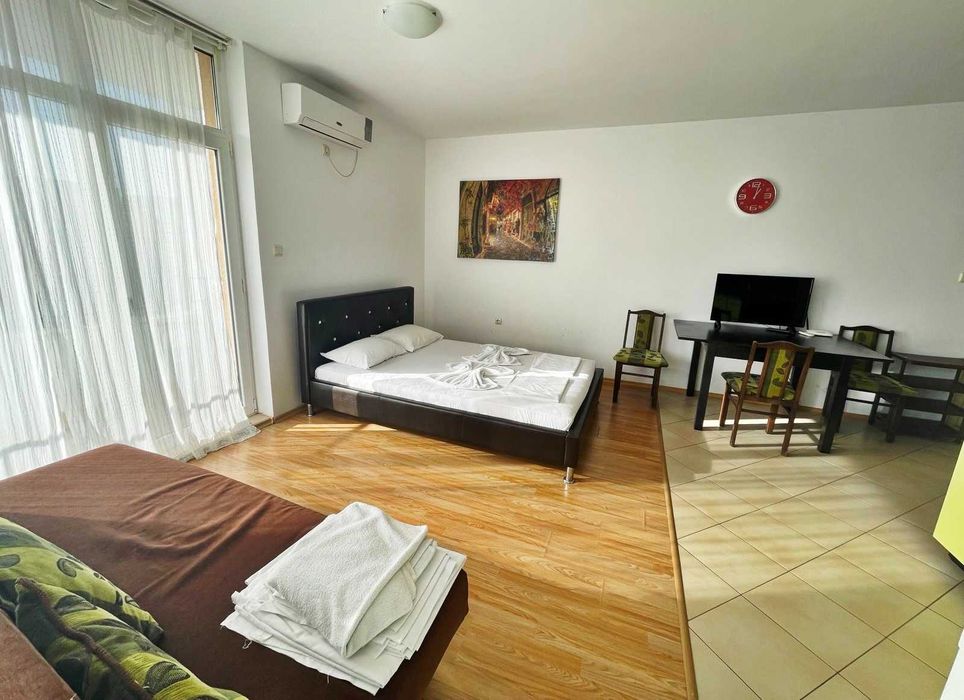 Продава се Едностаен апартамент в к.к. Слънчев бряг - 56 кв.м за 965 €/кв.м - Снимка #6