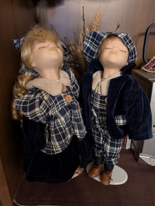 Păpuși portelan, cu suport 35cm