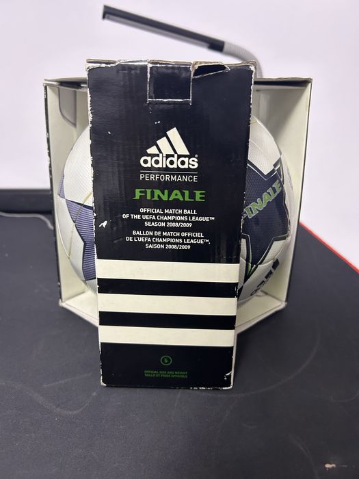 Adidas Finale 8 Official Match Ball – UEFA Champions League 2008