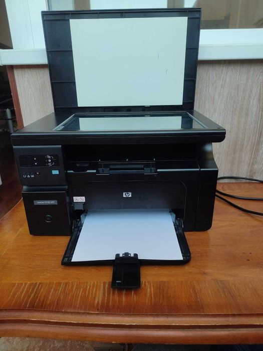 Принтер hp LaserJet M1132