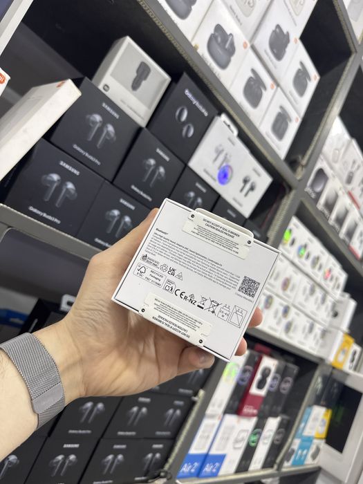 Сасмсунг будс 3 силвер