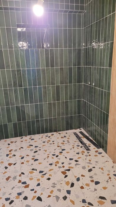 Servicii construcții