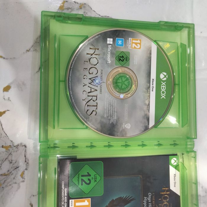 Продам диск Hogwarts Legacy