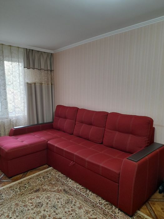 Диван угловой с ящиком