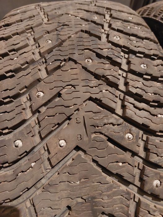 Шипованная резина 205/50/r17